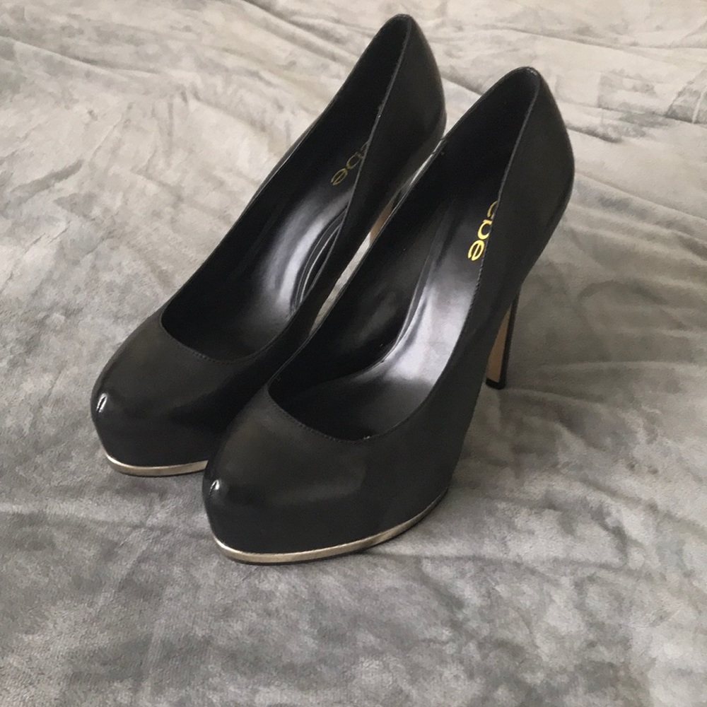 Bebe Black and Good Platform Heels EUC